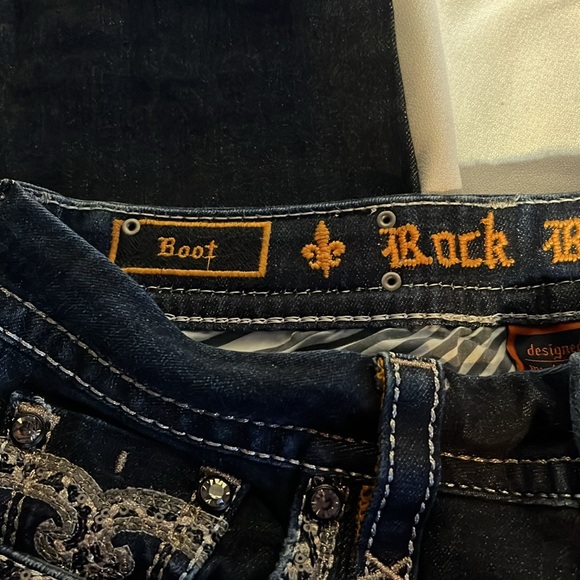 Rock Revival Jeans - Picture 10 of 10